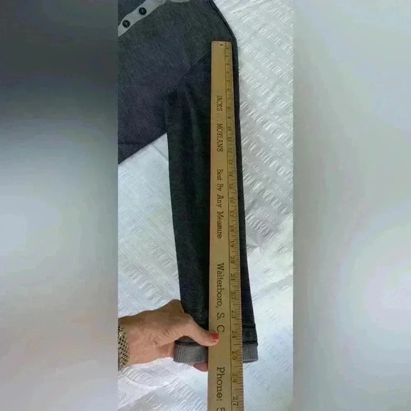 Hugo Boss Mens 1/4 Button  Mock Pullover Sweater Regular Fit XL dark&light gray - Picture 7 of 7